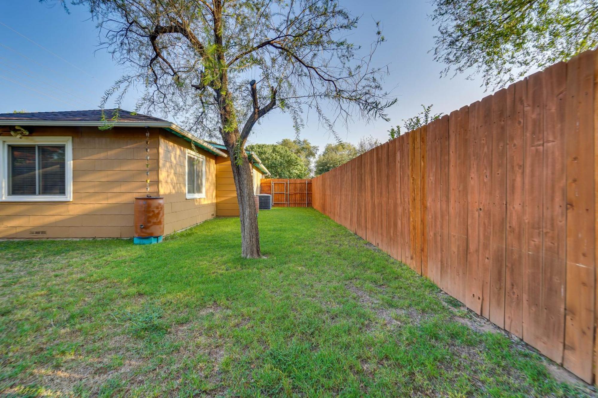Lovely Lubbock Home With Furnished Deck And Grill Exteriér fotografie